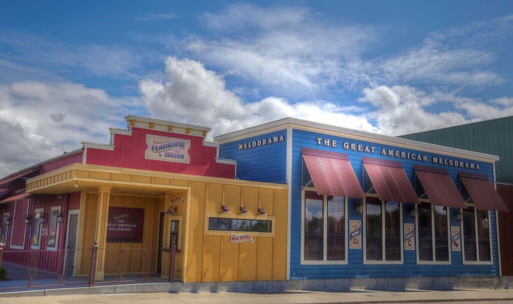 The Great American Melodrama tells captivating stories on stage, but one of the best has never been shared on stage—the love story between founders John and Lynne Schlenker. The two first met in 1968, when John was a teacher at Ernest Righetti High School in Santa Maria. He taught English, speech, and theater arts and Lynne worked as the principal’s secretary. It would not be for 11 years until they met again at a party, where a spark ignited between them.