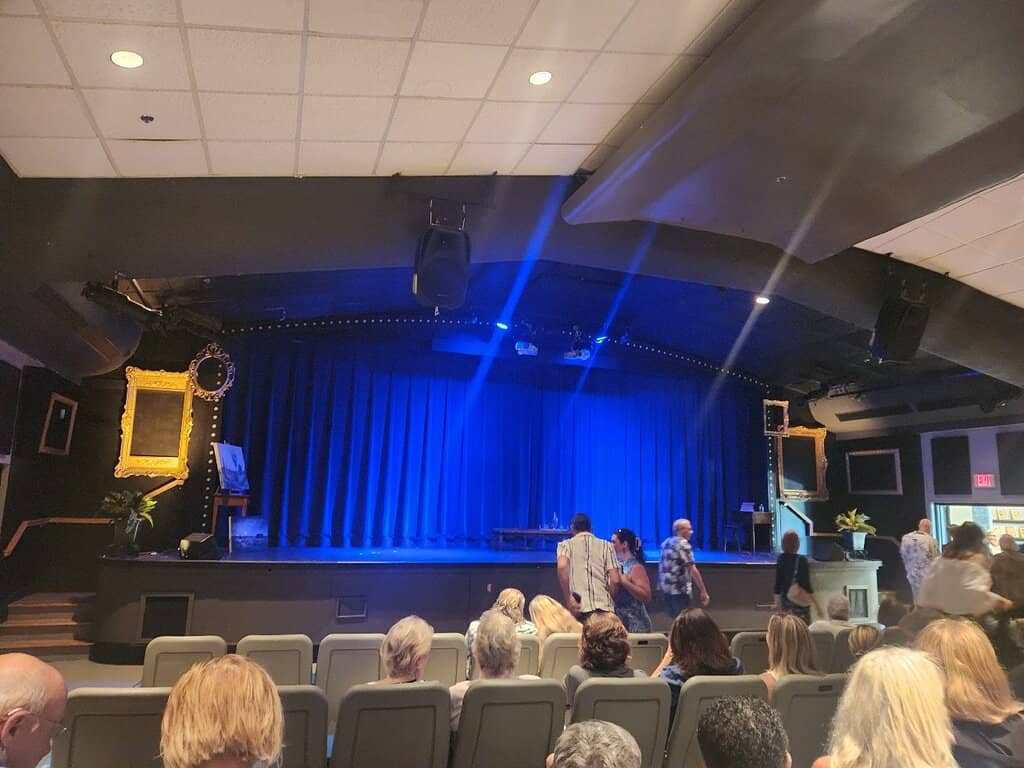 Impressive Set Design