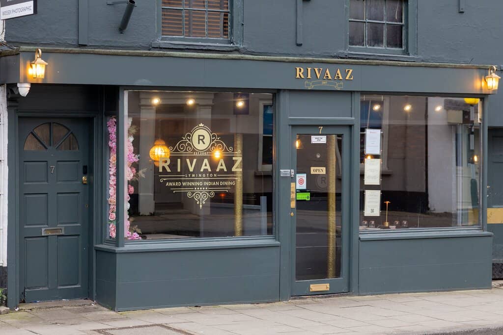 Attentive Service & Smart Ambiance