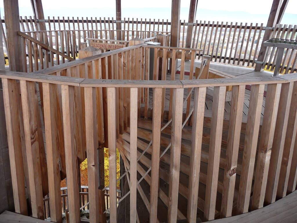 Impressive Wooden Spiral Staircase