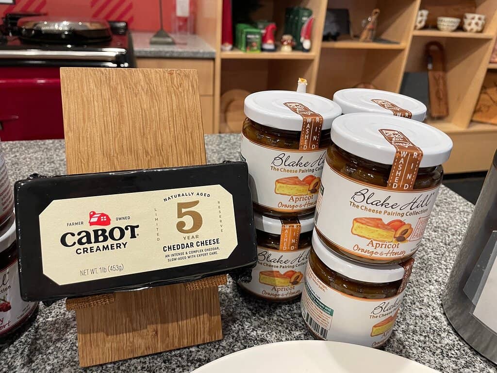 Award-Winning Cheddar Selection