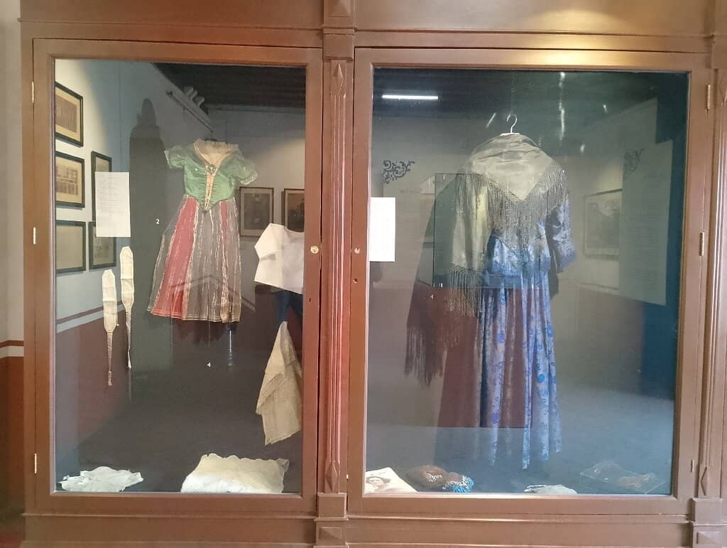 La Leyenda de la Nahuala Connection