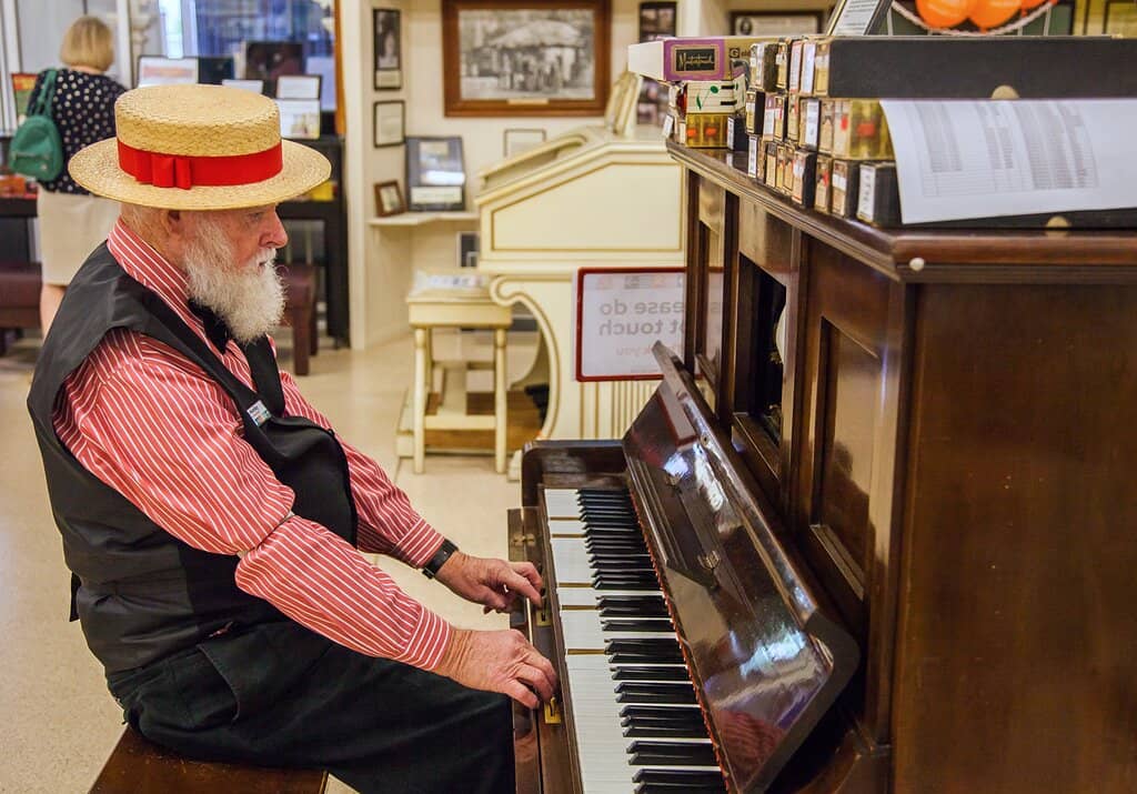 Rotating Art Exhibitions