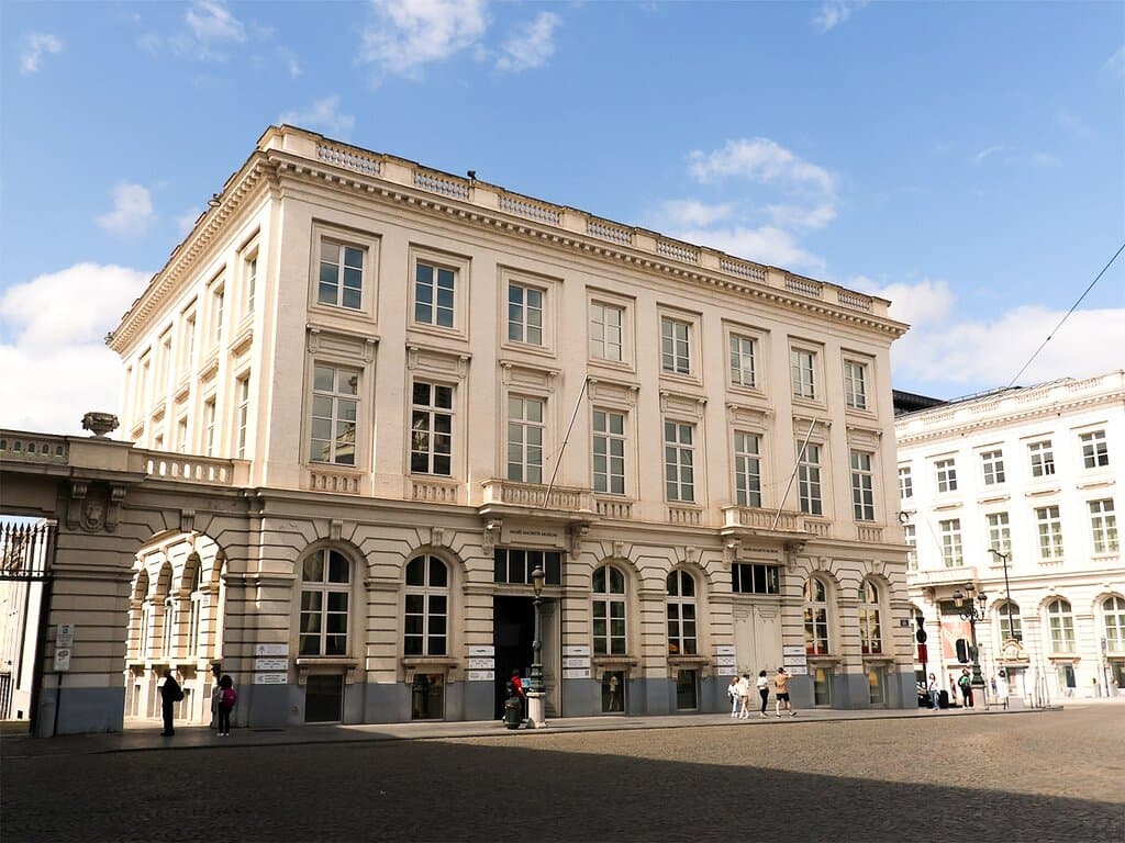 Musée Magritte, façade extérieure