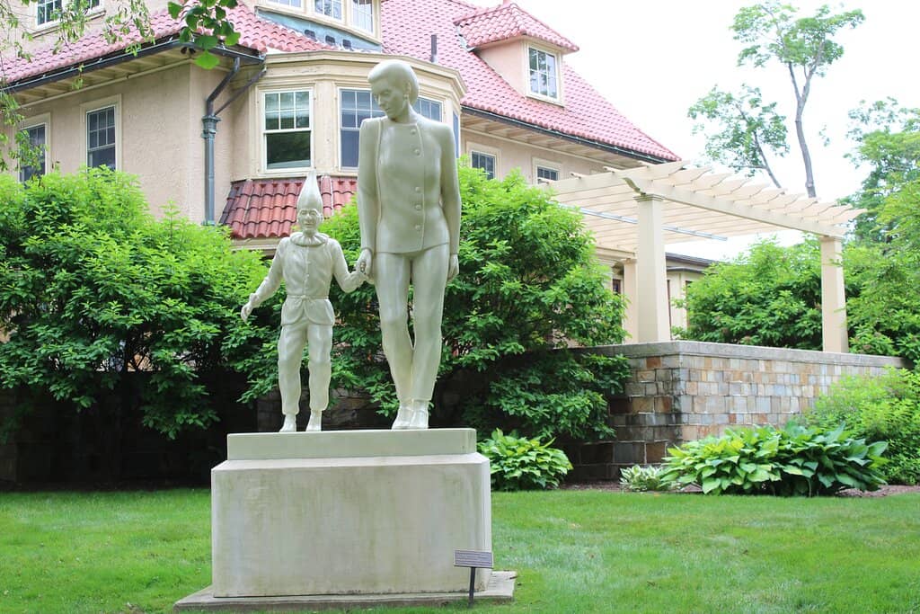 Joe Fig's 'Contemplating Vermeer'