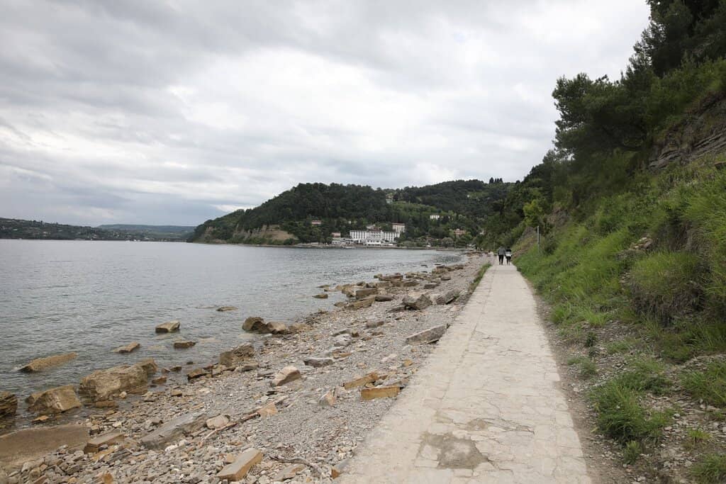 Family-Friendly Shallow Bay