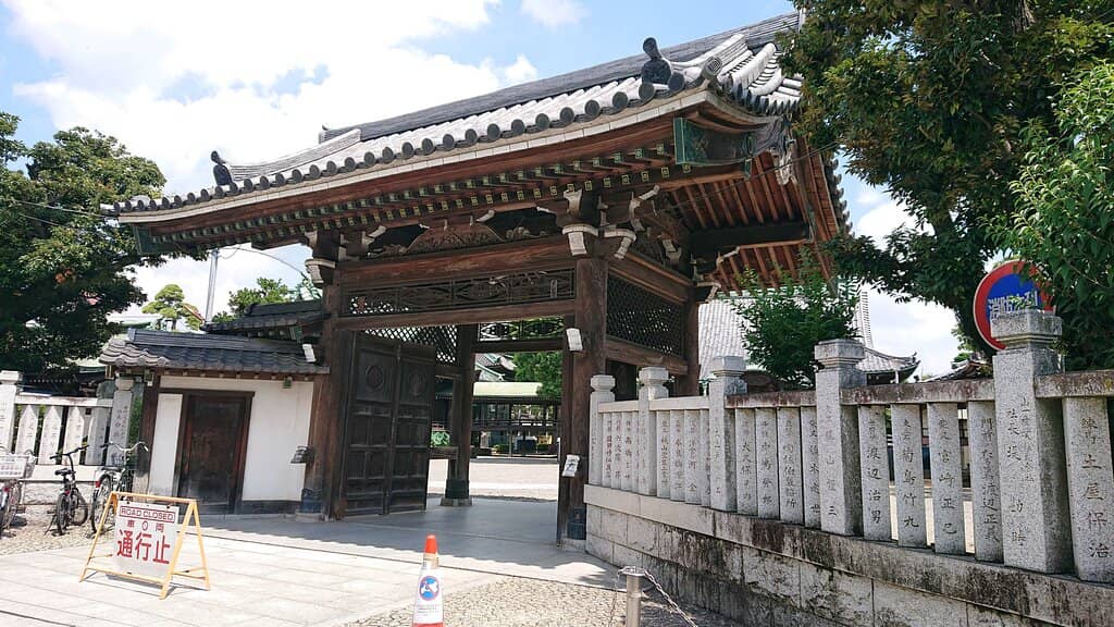 Tora-san Statue