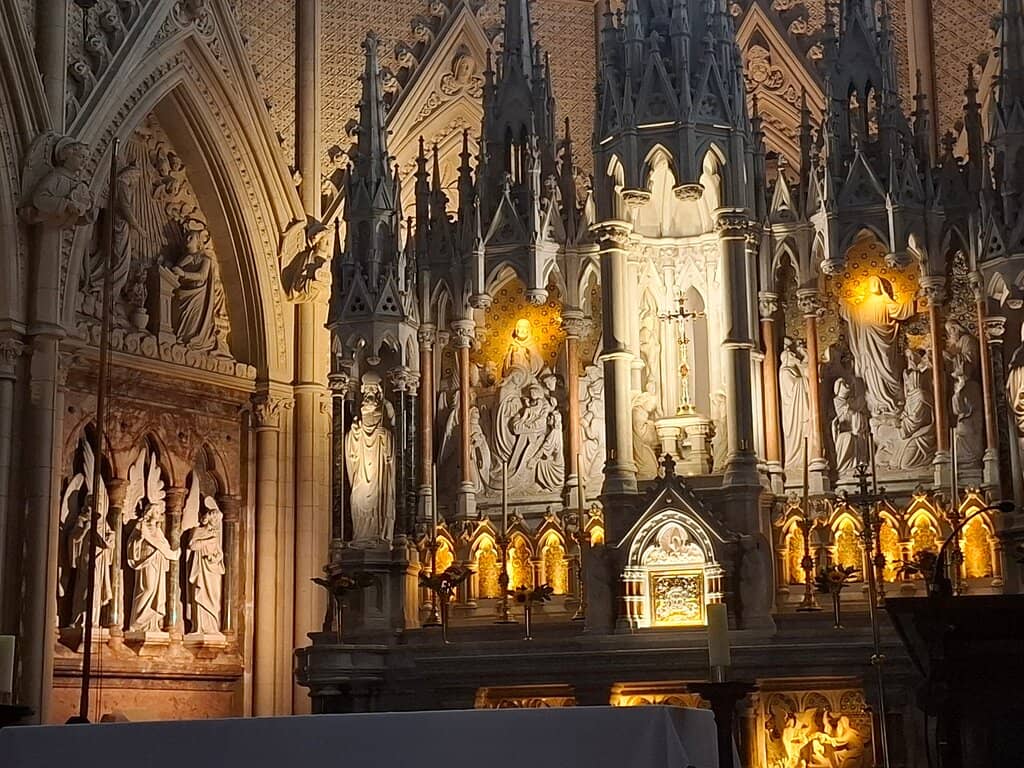 Magnificent Pipe Organ