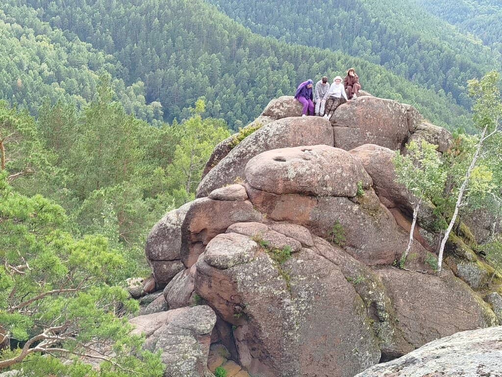 Panoramic Mountain Vistas