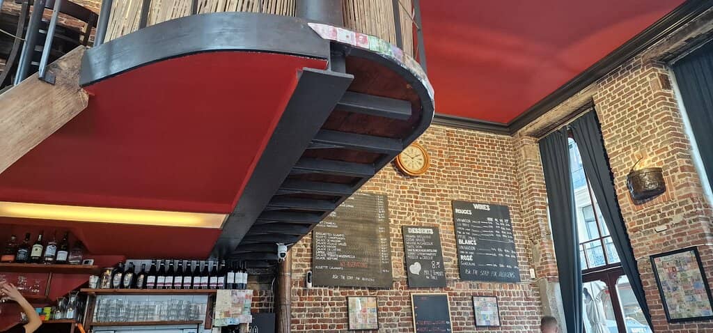 Warm & Inviting Atmosphere