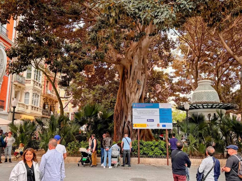 Plaza Portal de Elche