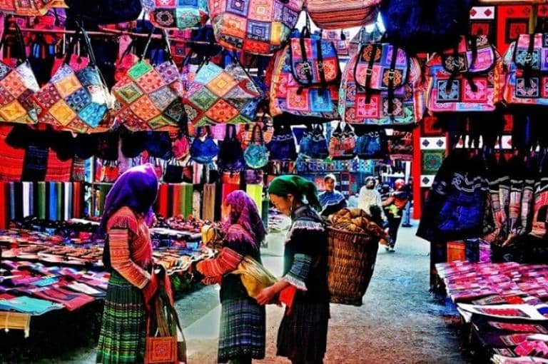 Handicraft & Souvenir Shopping