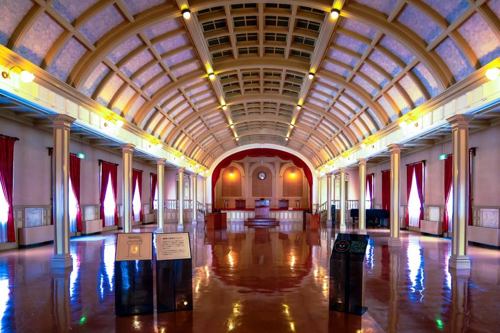 Venetian Style Corridor