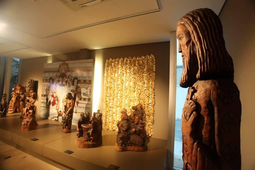 Six Unique Exhibits