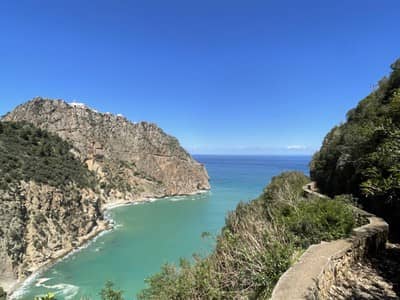Coastal Pathways & Views