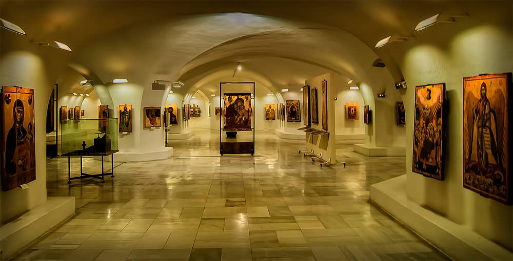 Icon Museum in the Crypt