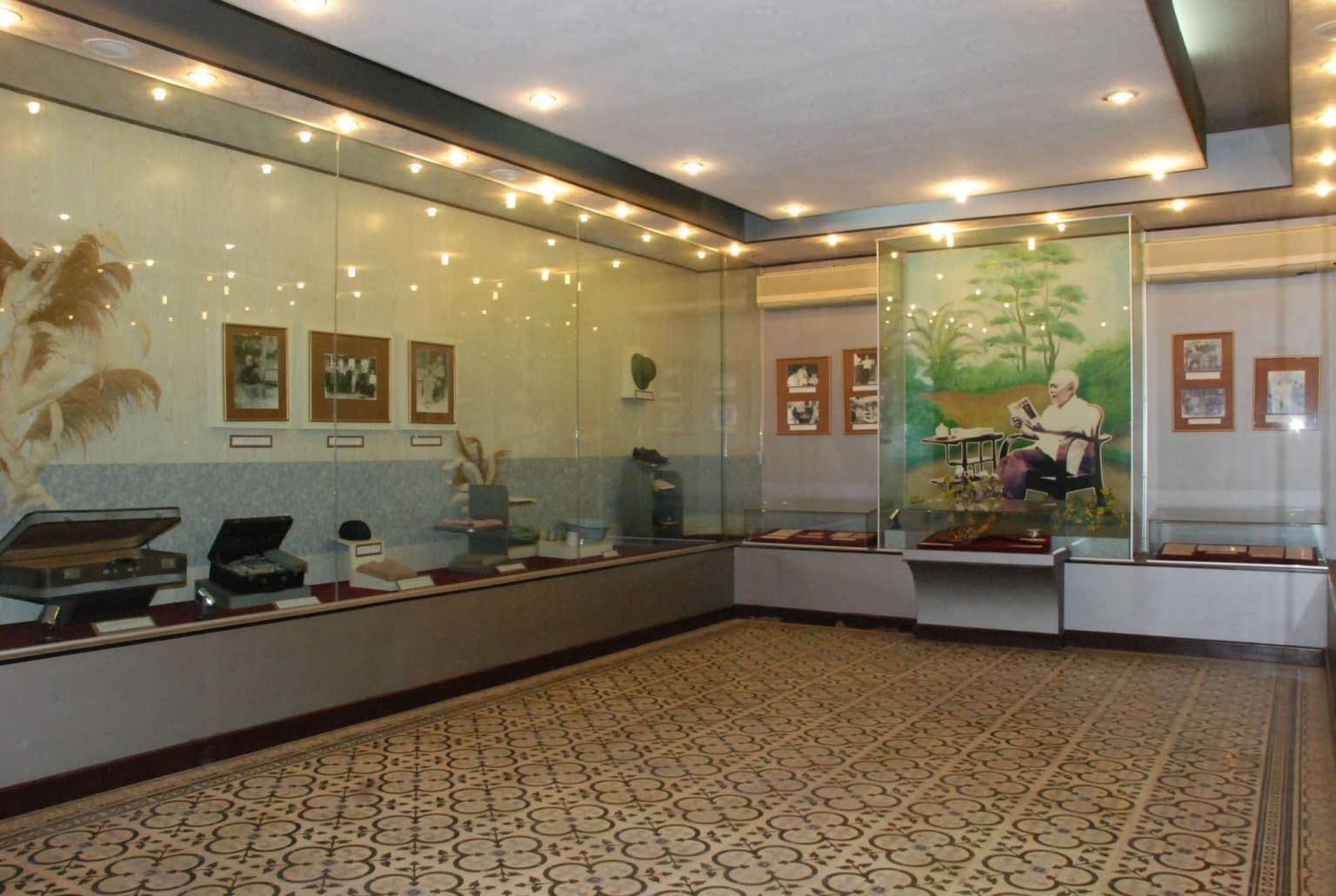 Historical Narratives