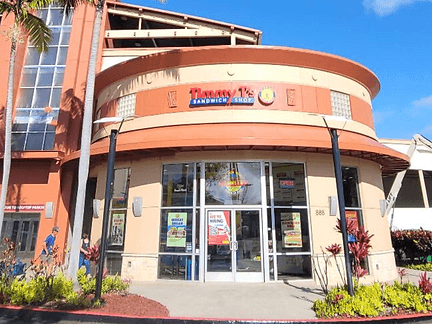 Shopping & Dining Hub