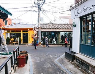 Unique Cafes and Shops