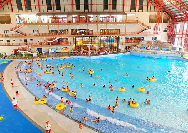 Artificial Wave Pool