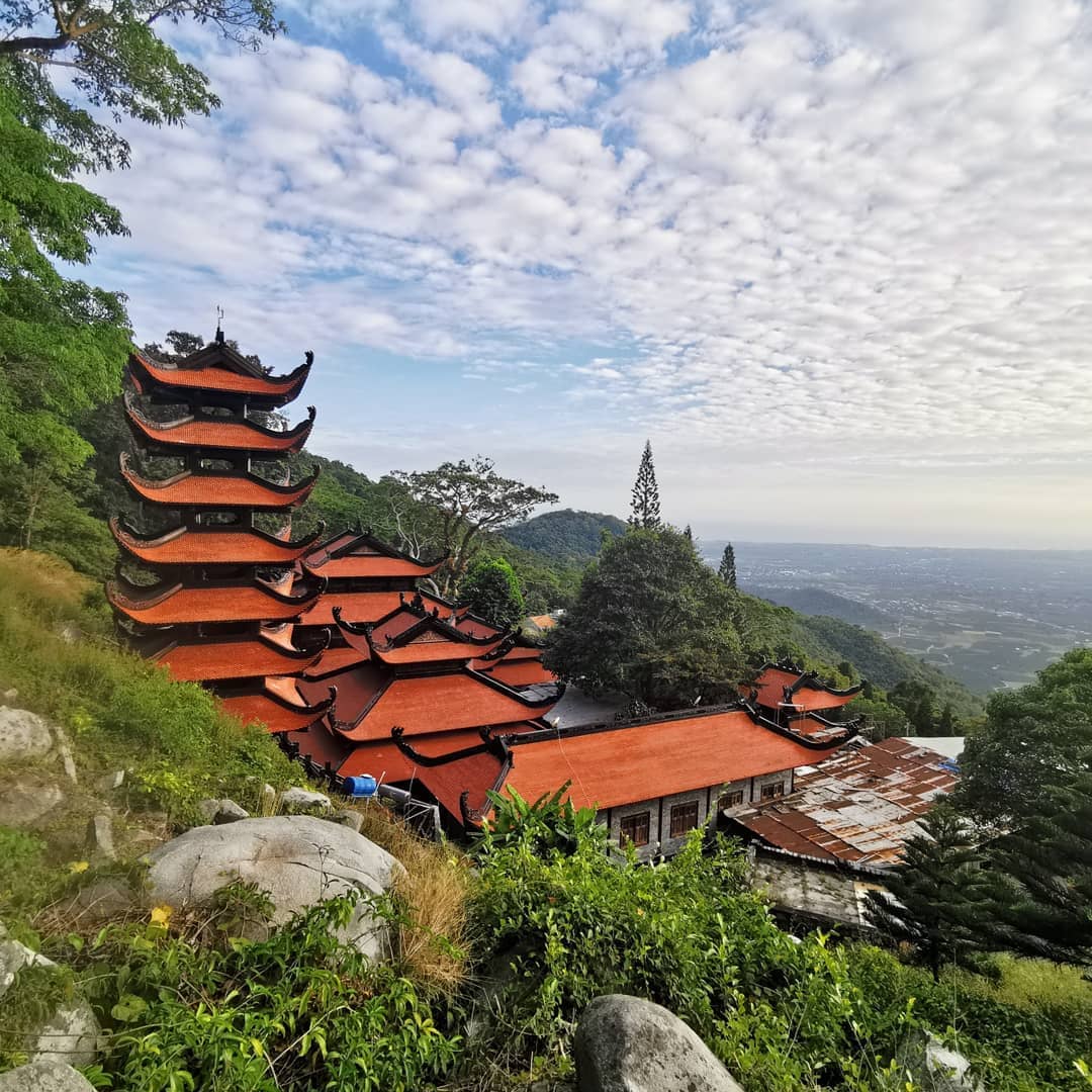 Linh Son Truong Tho Pagoda