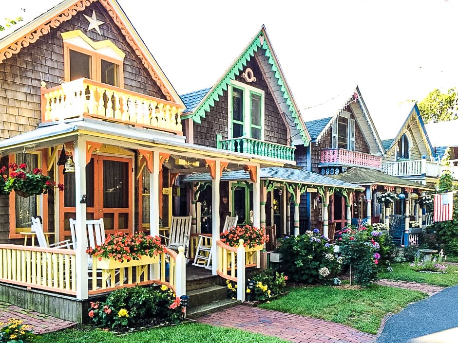 Themed Cottages