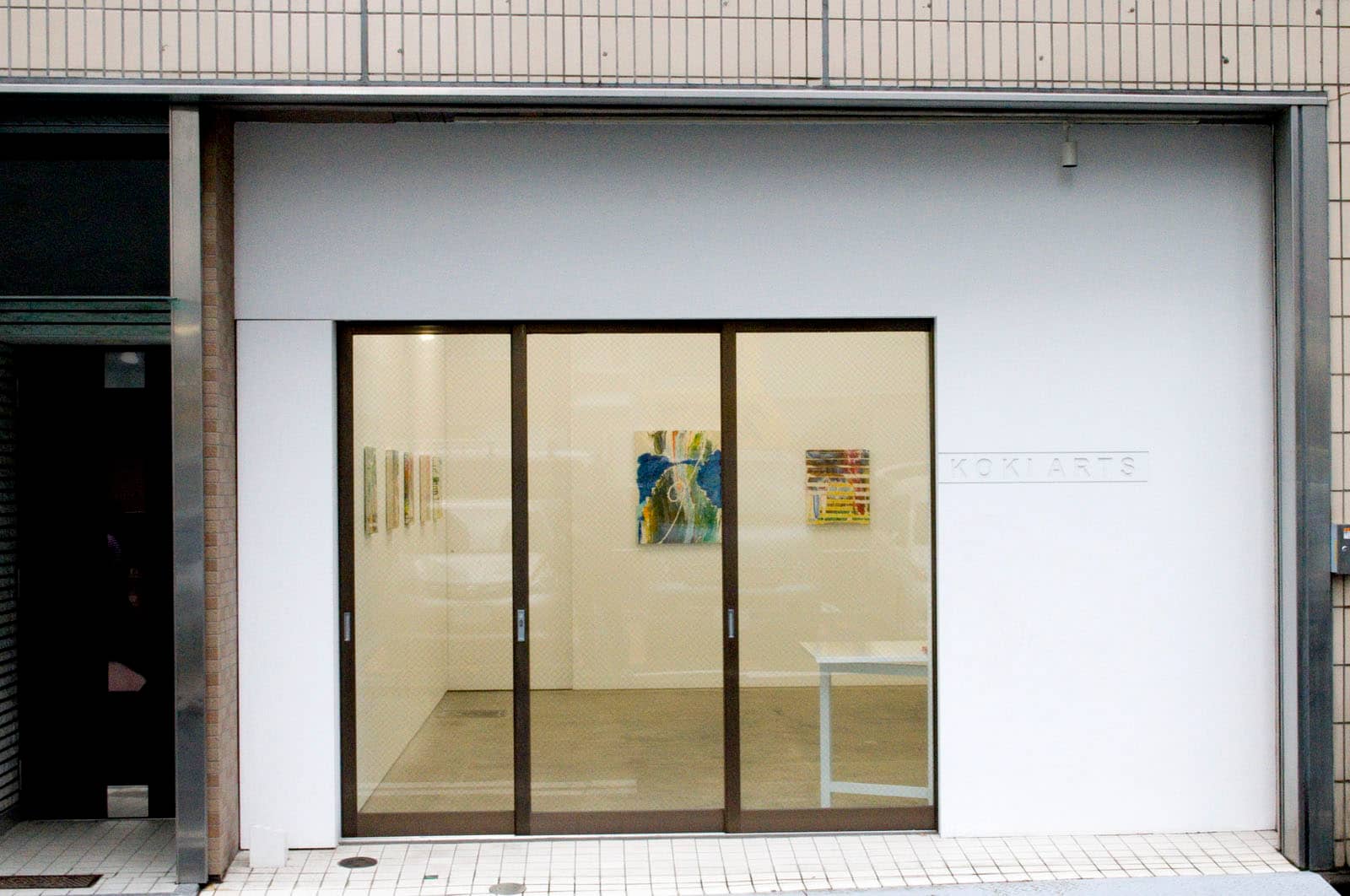 Art Galleries & Boutiques