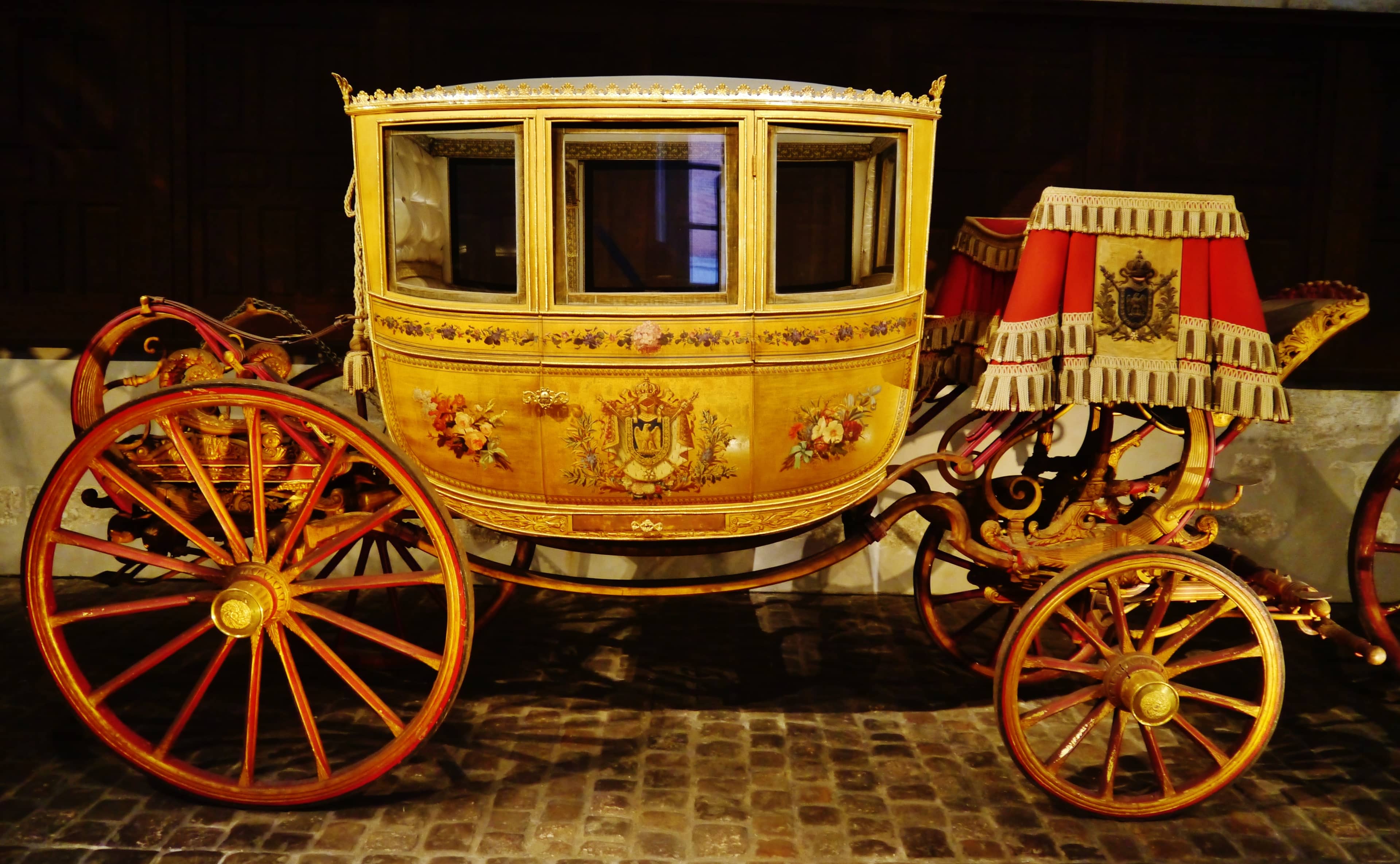 Historical Sleds and Carriages