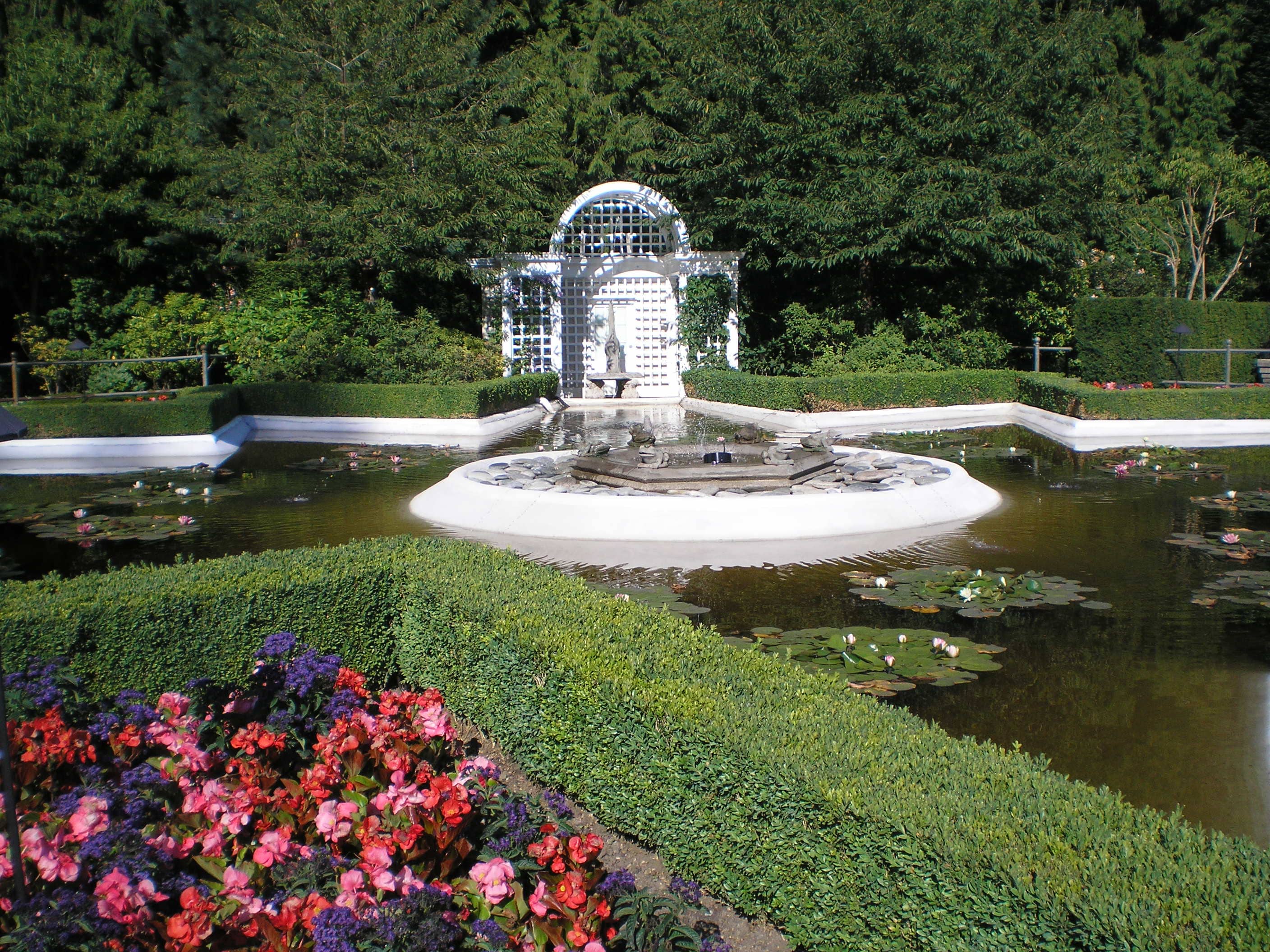 Terraced Gardens & Fountains