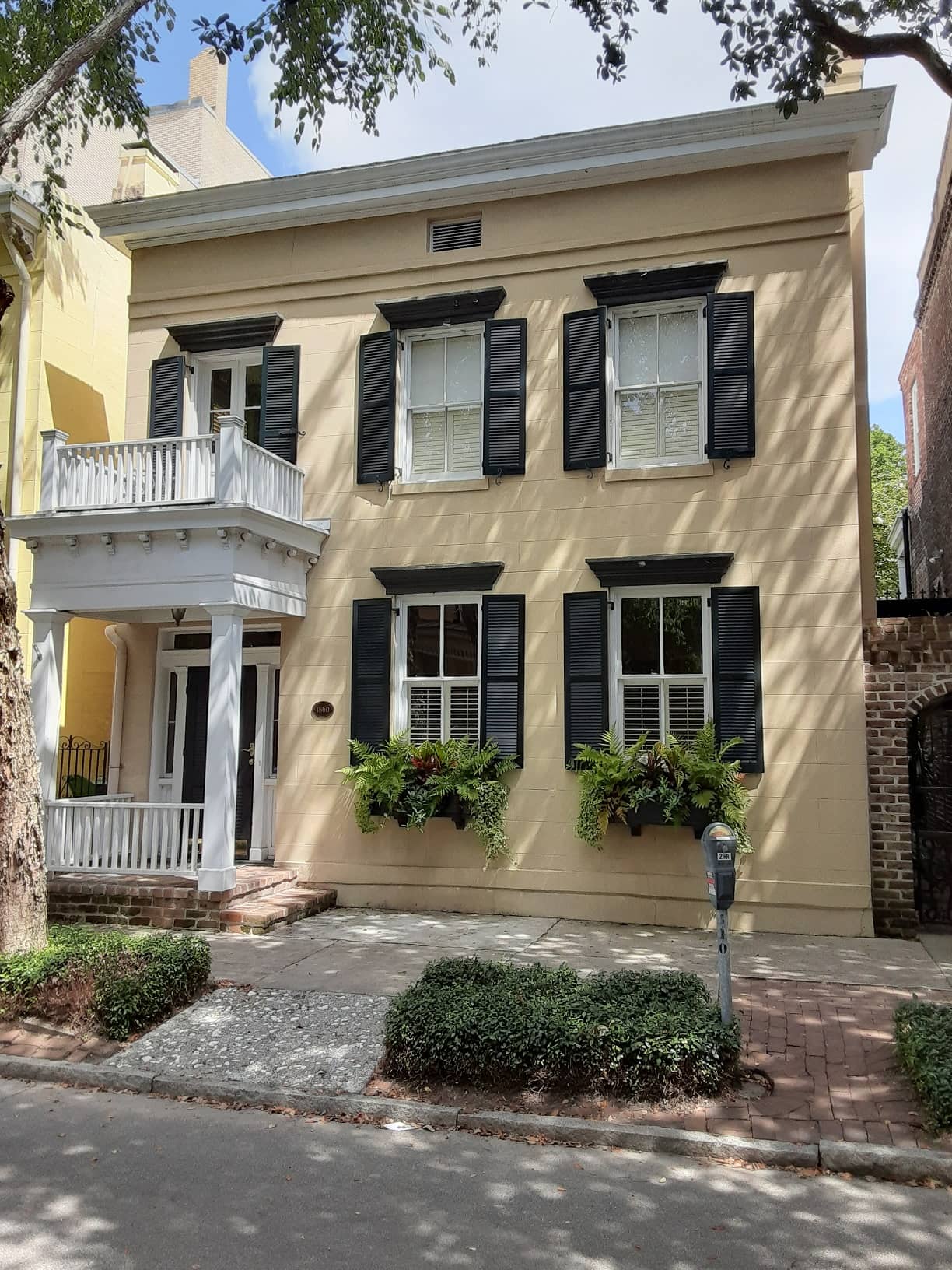 Historic Neighborhood Stroll