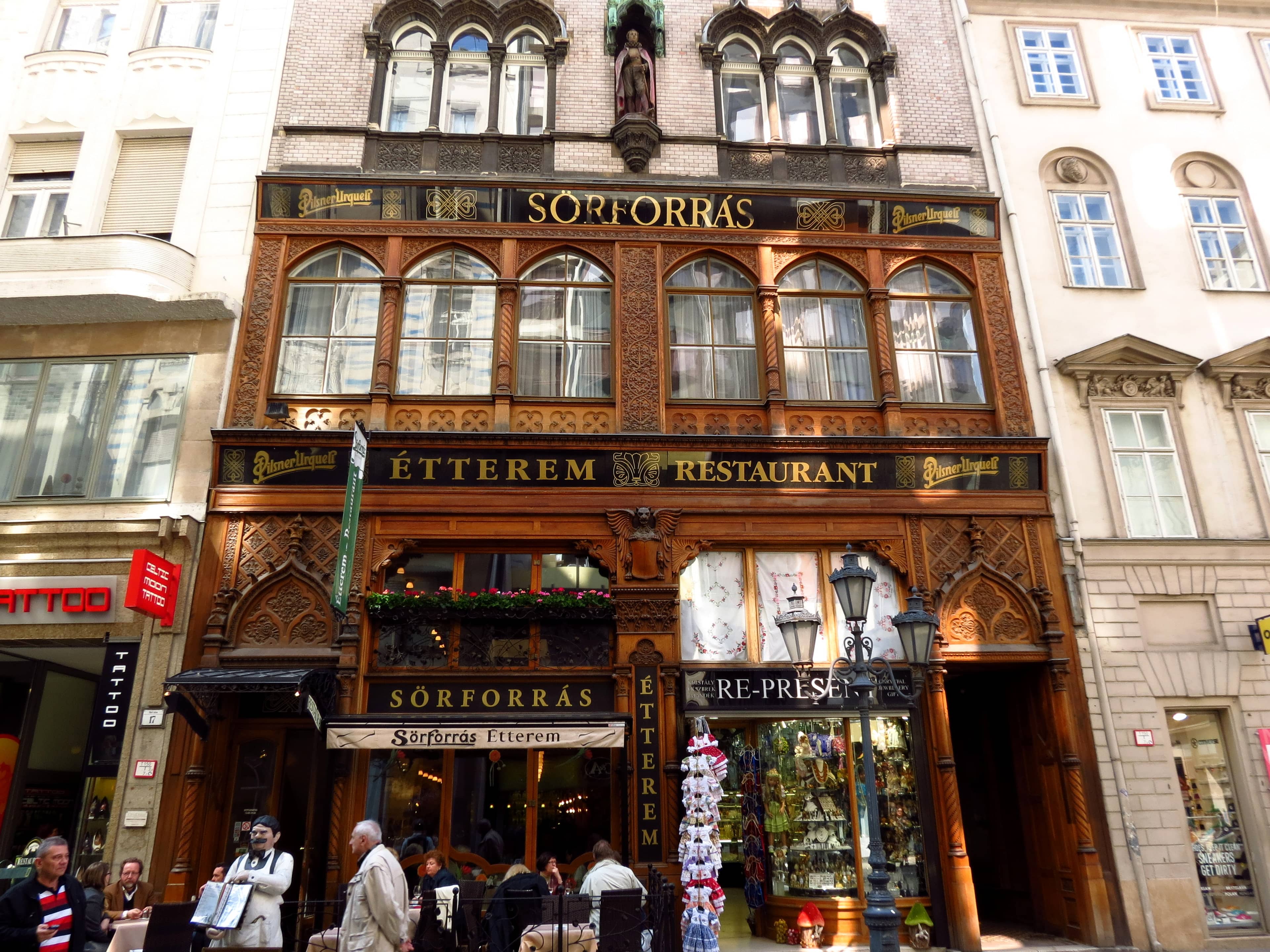 Unique Dining Experiences