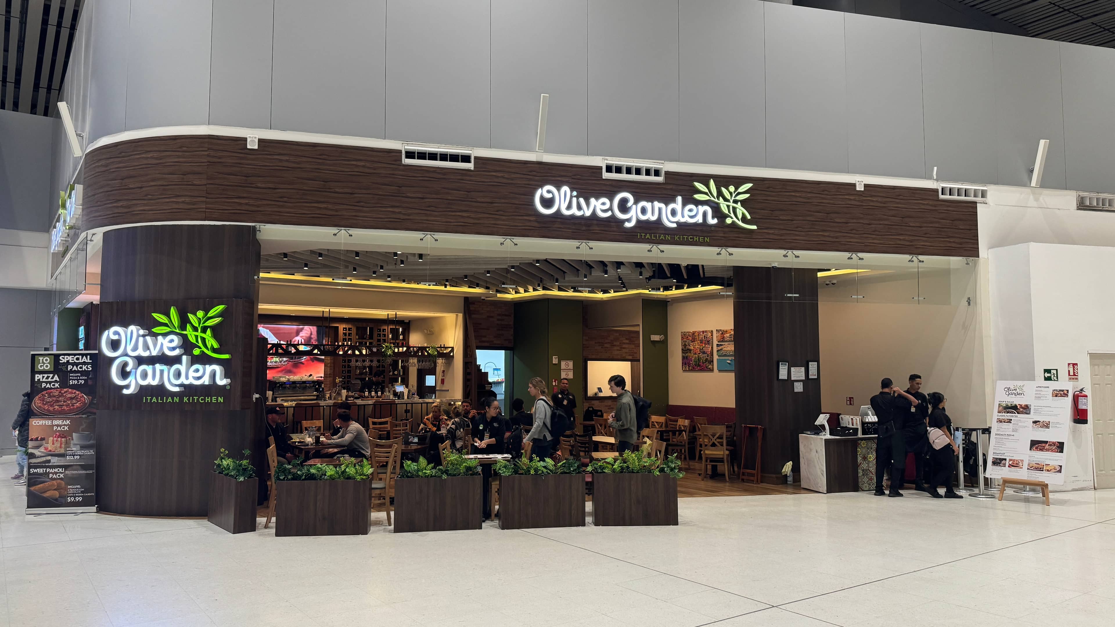 Local Cafes and Restaurants