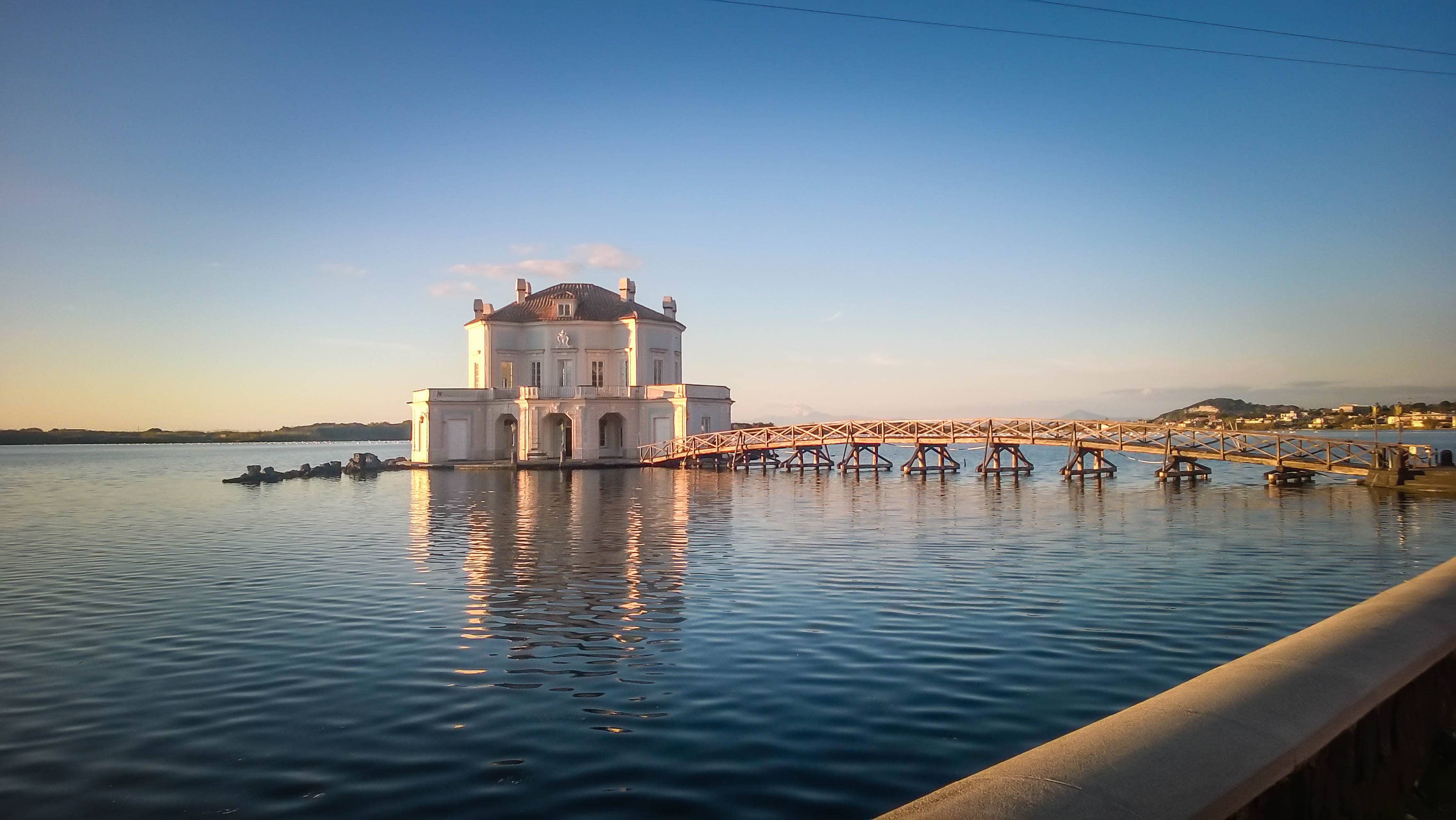 Panoramic Lake Views