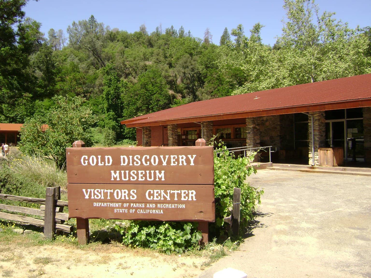 Visitor Center Exhibits
