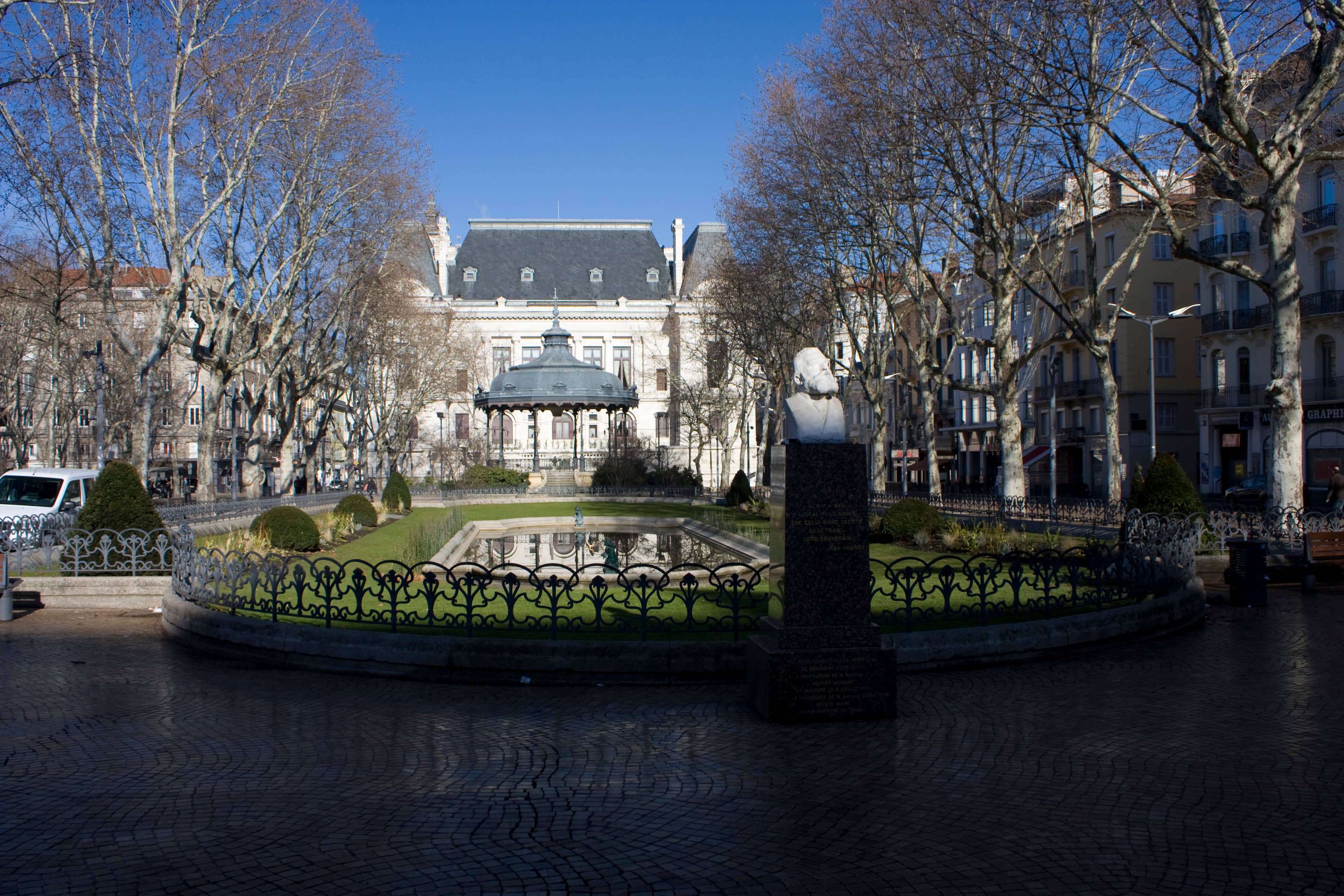 Place Jean Jaurès