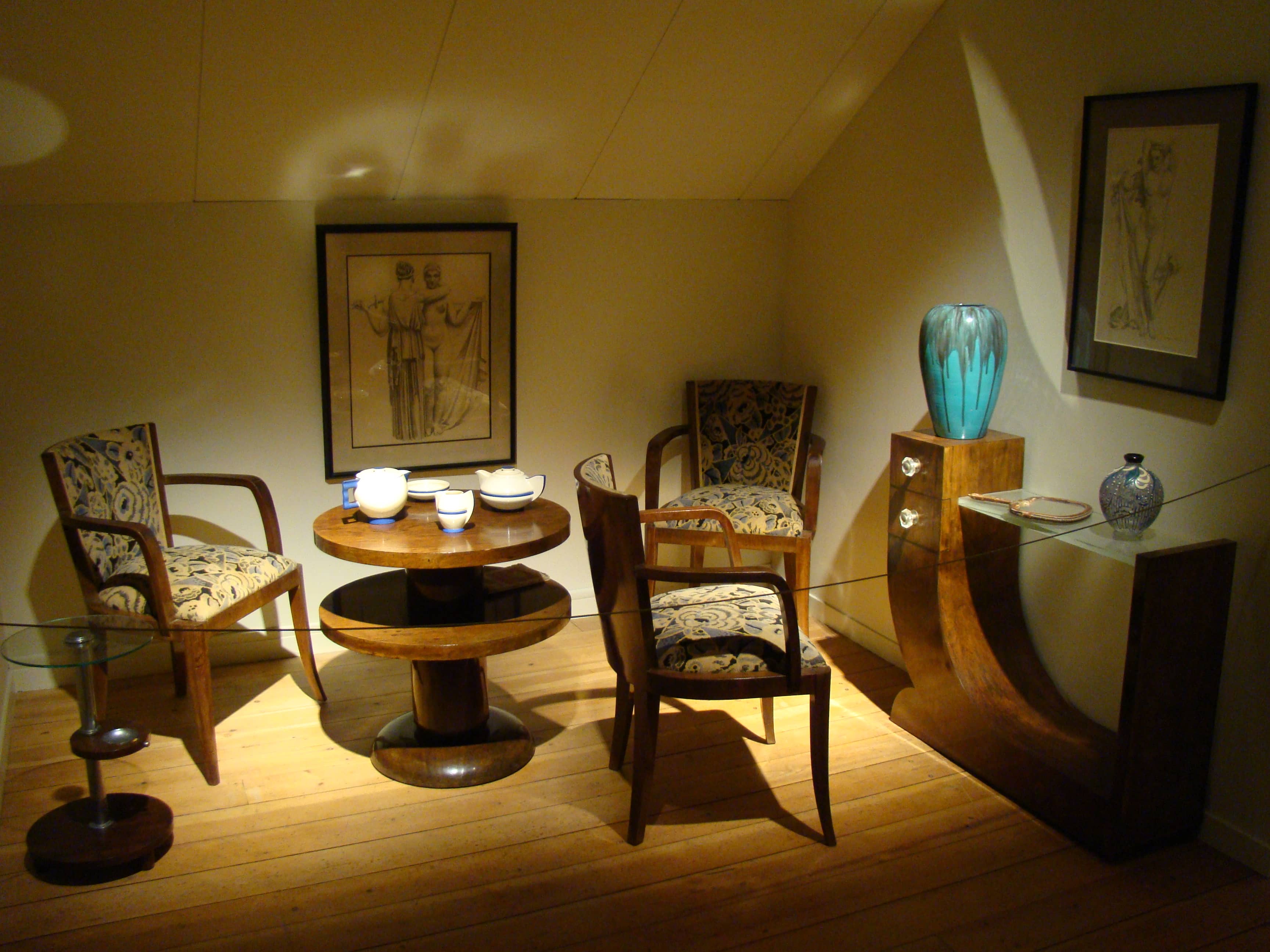 Period Furniture and Room Displays