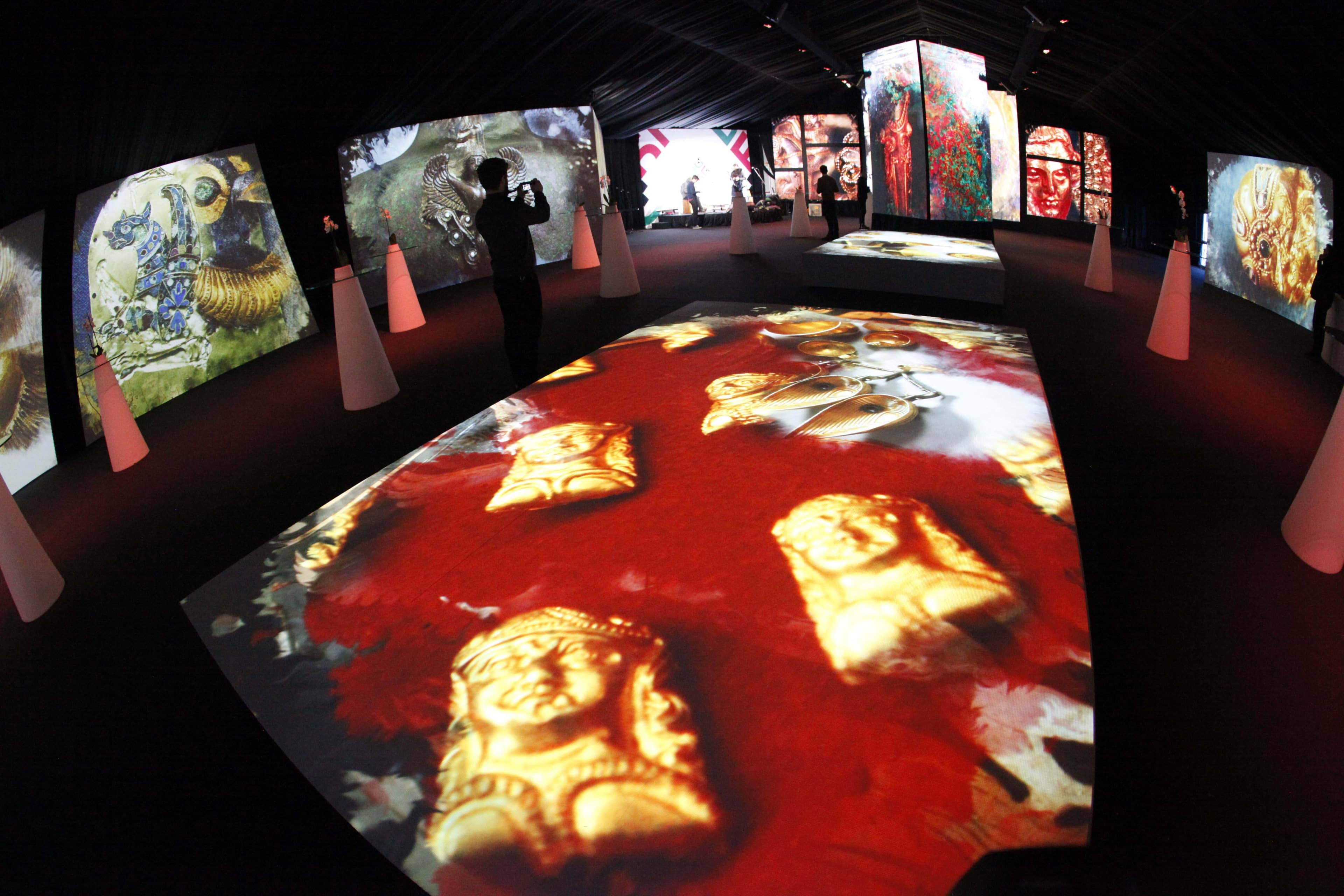 Interactive EU Exhibits