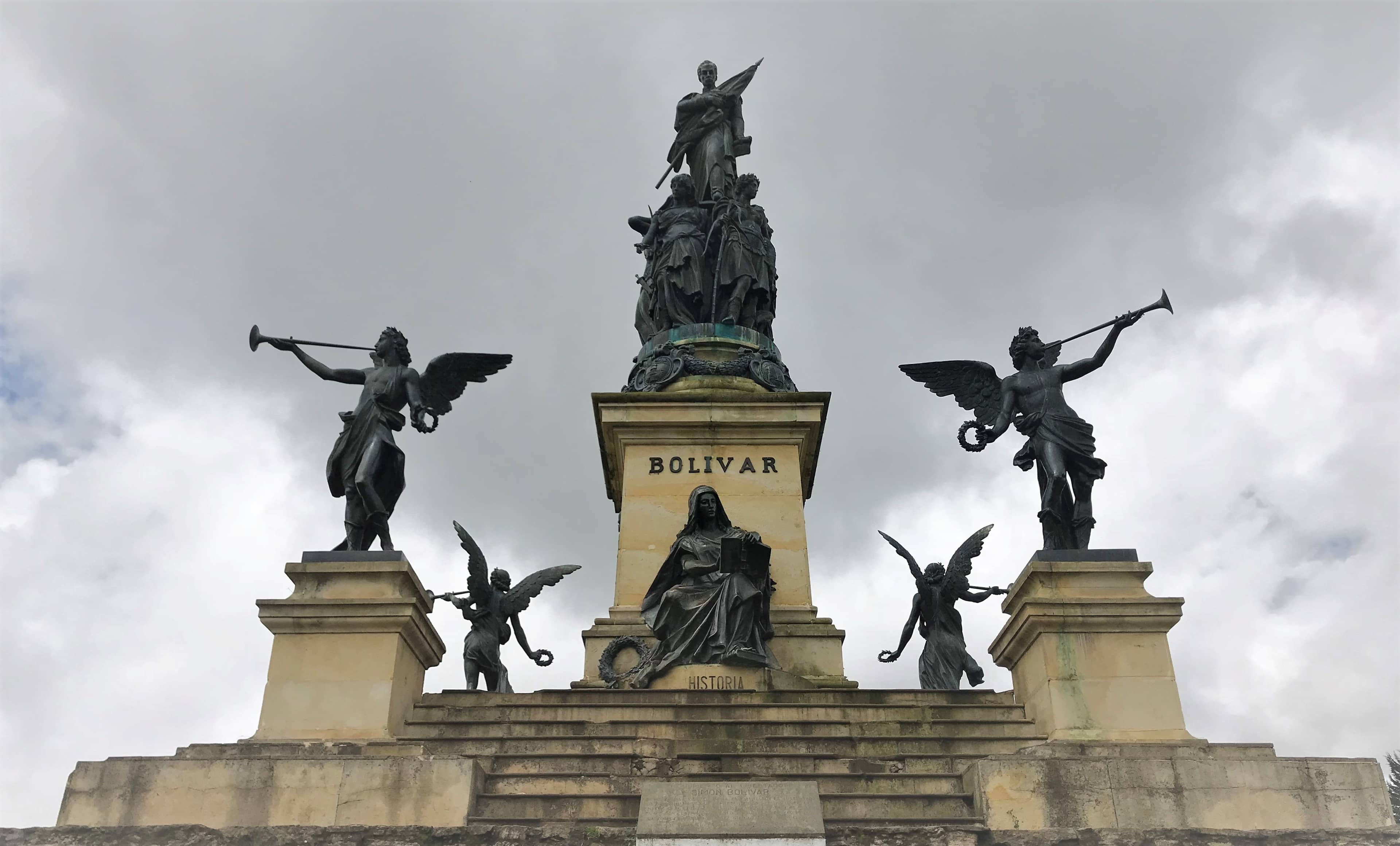 Monument to Heroes