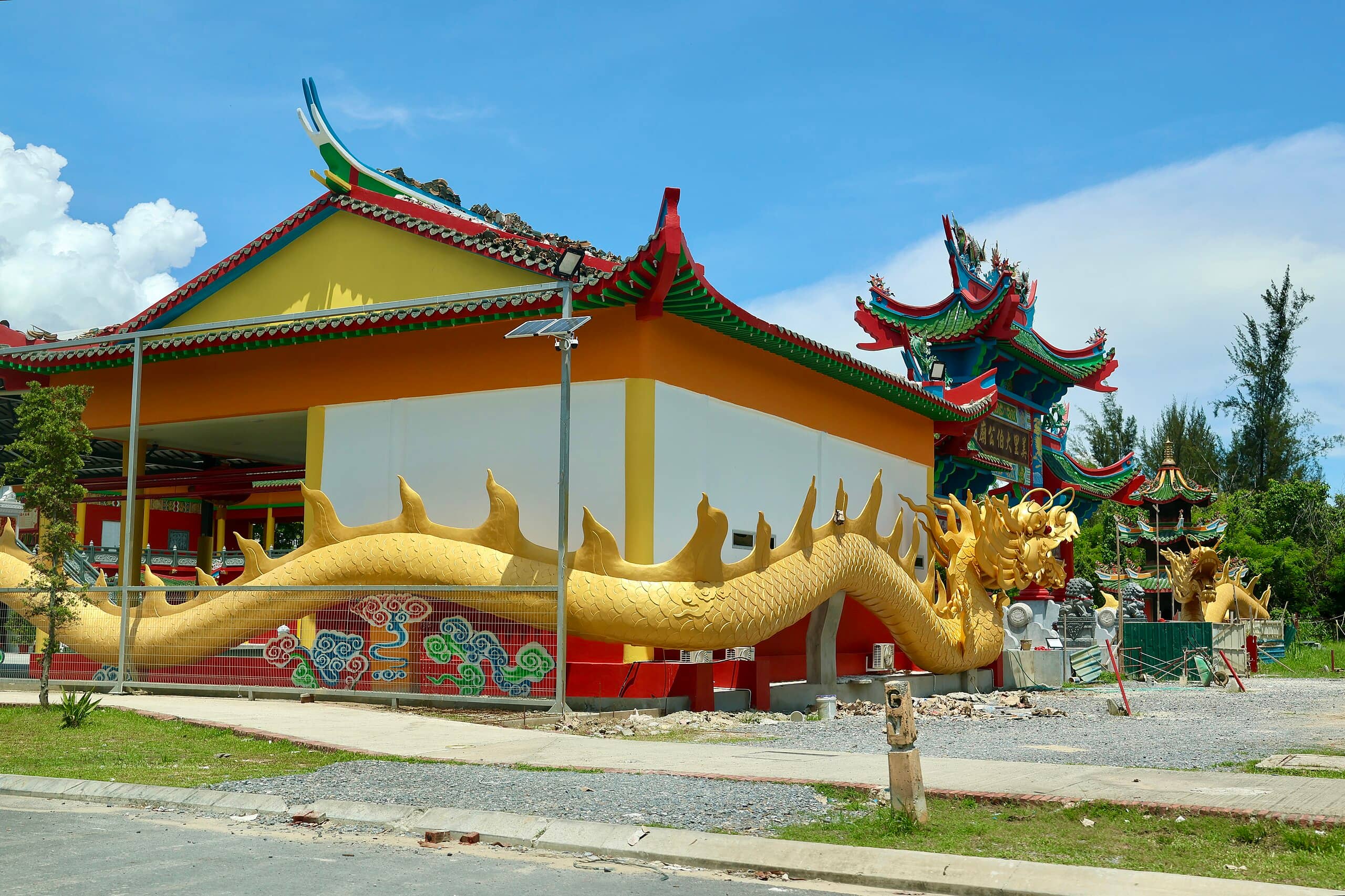 Dragon Sculptures