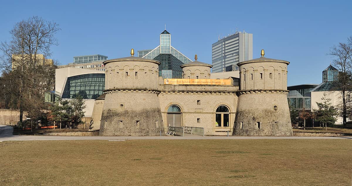 National History Exhibits
