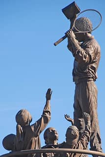 Arthur Ashe Statue