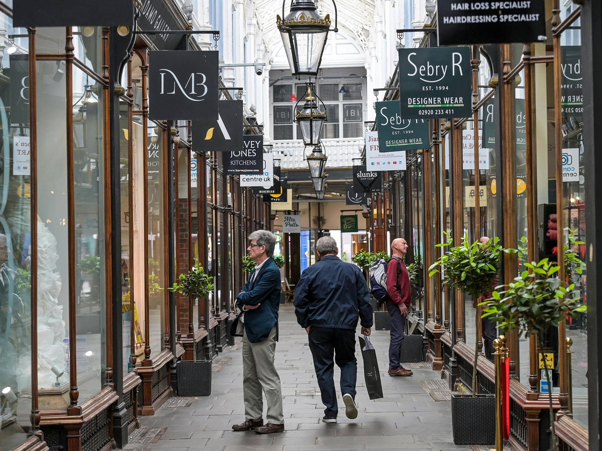 Covered Shopping Lanes