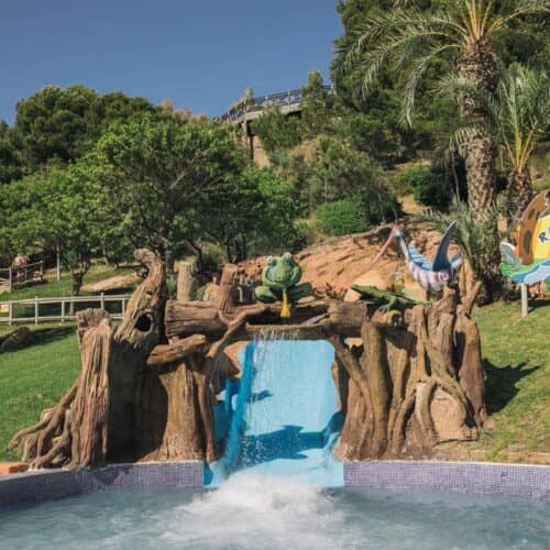 The Rapids (Los Rápidos)