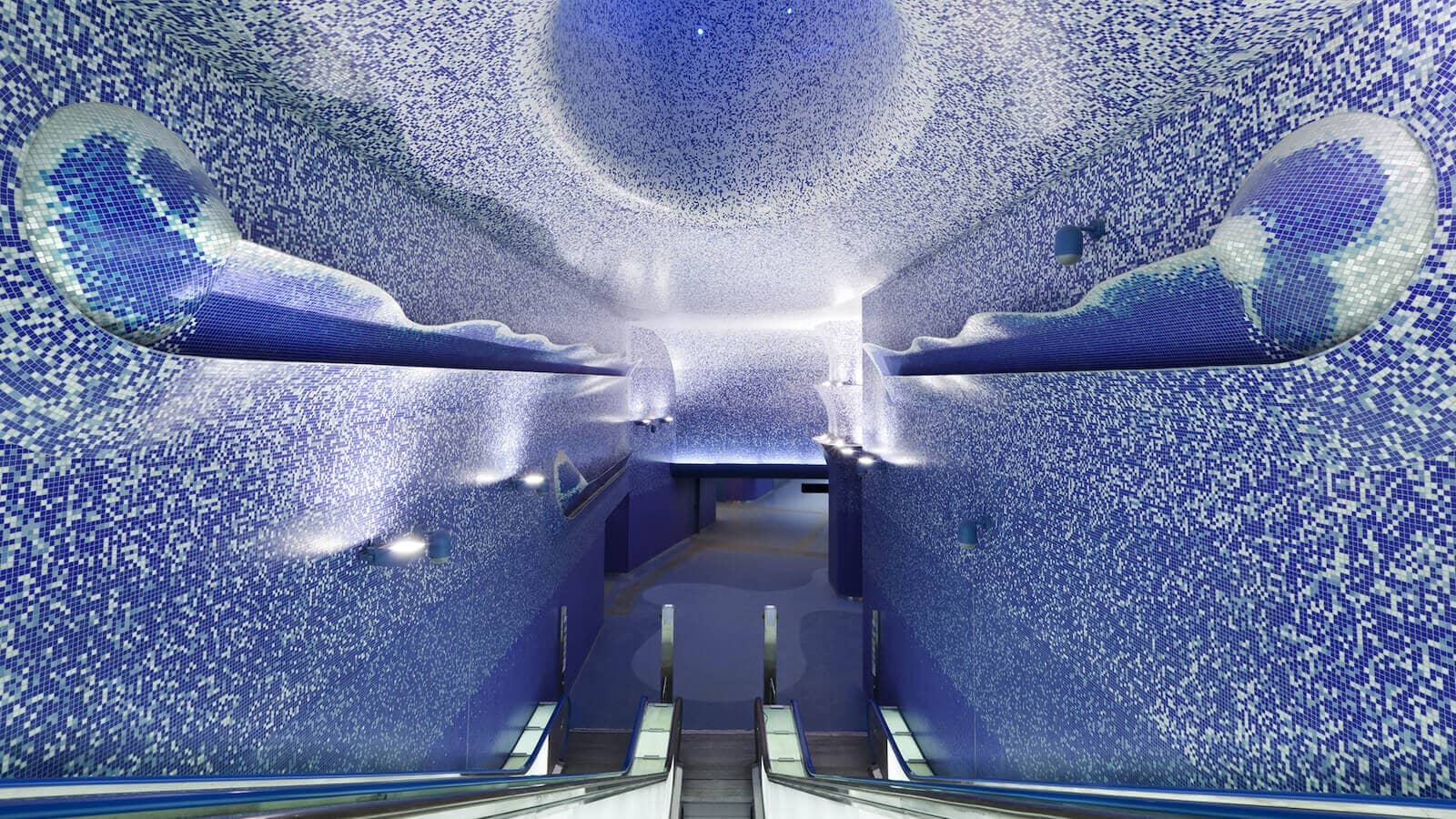 Blue Mosaics & 'Gallery of the Sea'