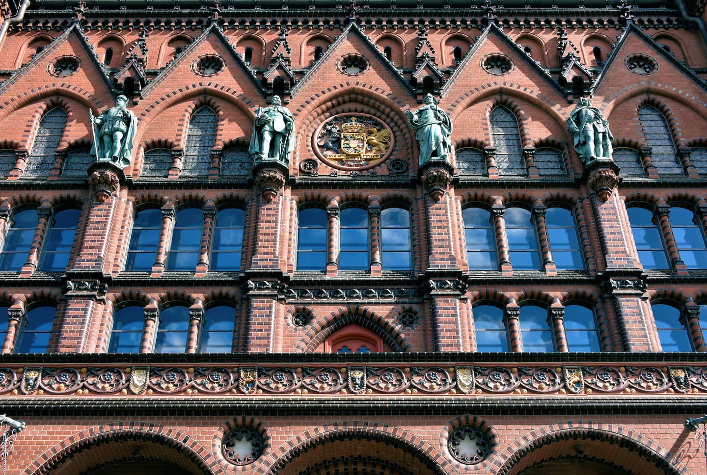 Intricate Detailing