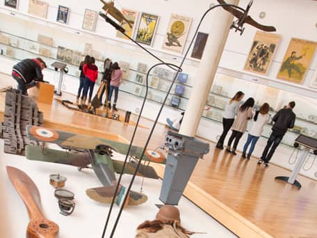 Interactive Soldier Displays