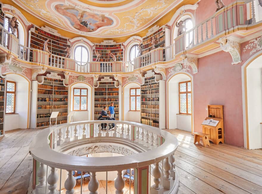 Klosterbibliothek St. Mang
