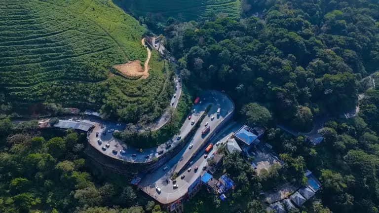 Thamarassery Churam Hairpin Bends