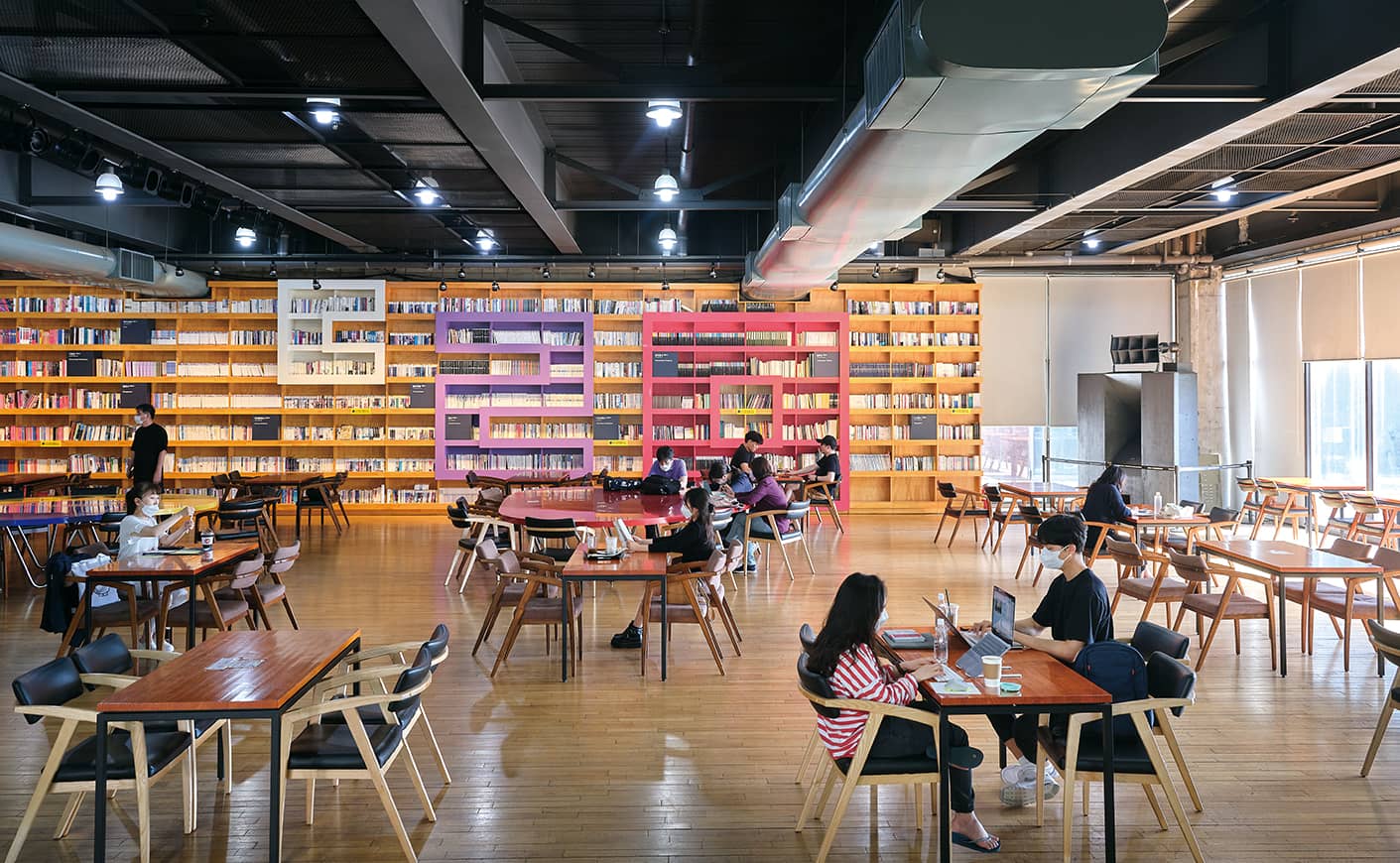 Creative Workshops & Cafes
