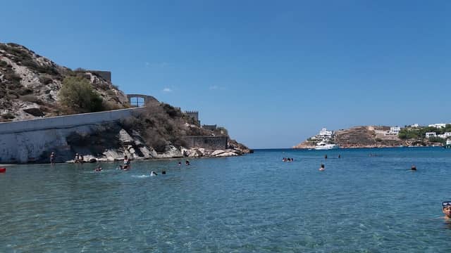 Vari Beach Vari Beach (2026) – Best of TikTok, Instagram & Reddit Travel Guide